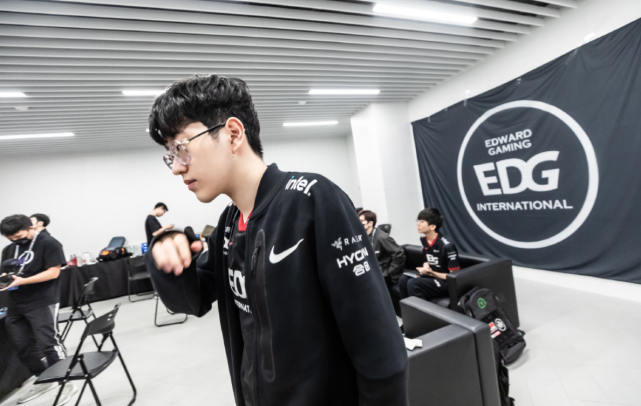 赛的转折点 赛的转折点